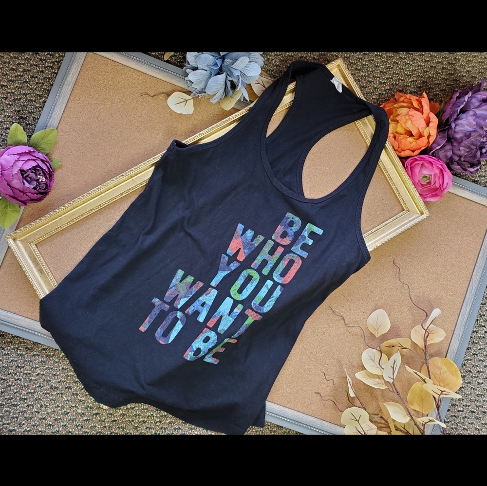 💪2/$15 "Be who you want to be" Athletic Tank